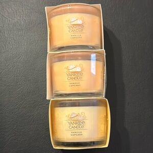 NEW: Set of 3 VANILLA CUPCAKE Mini Candles - Yankee Candle Birthday